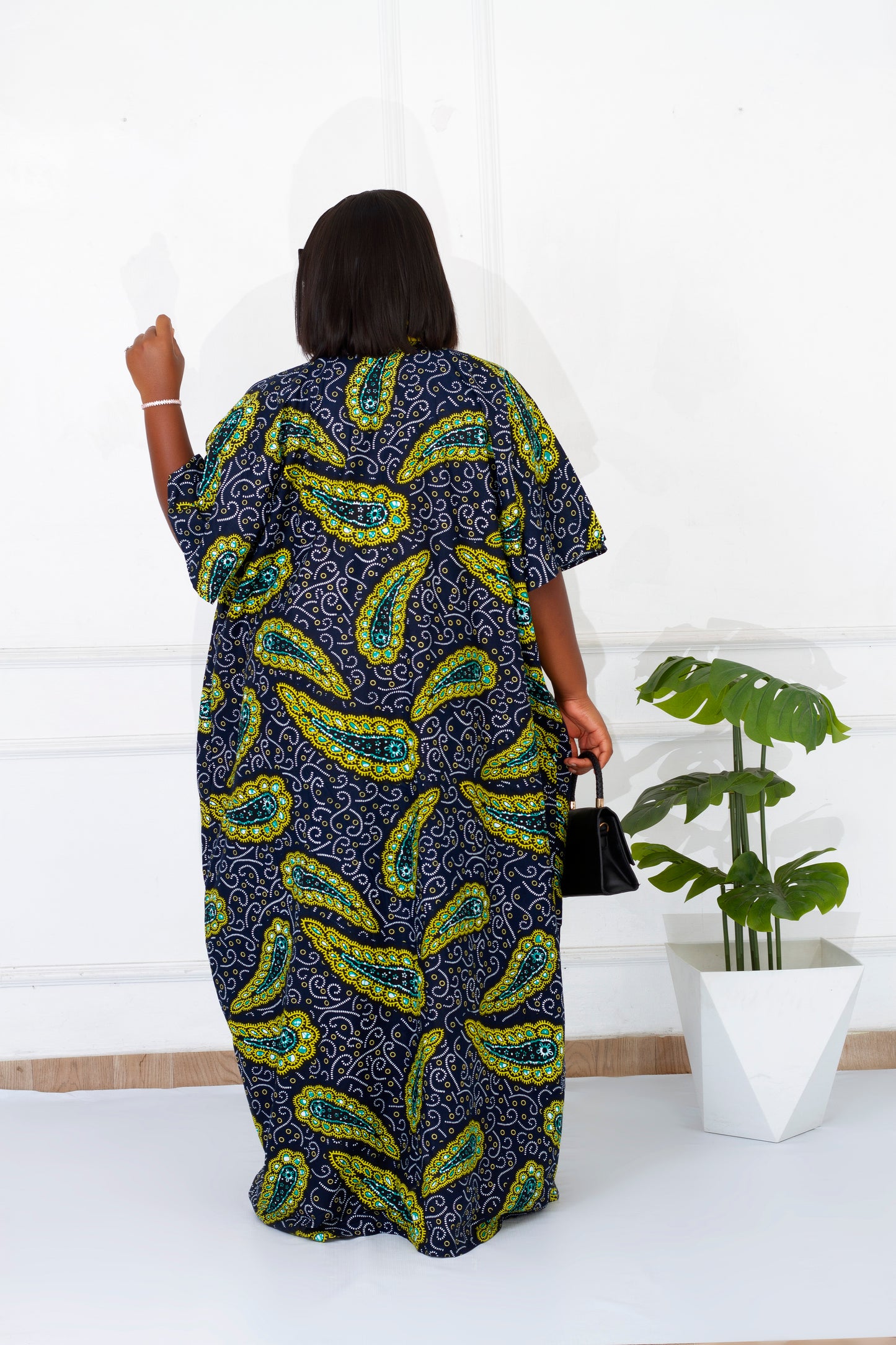 BOLD AND BEAUTIFUL CELESTY KIMONO