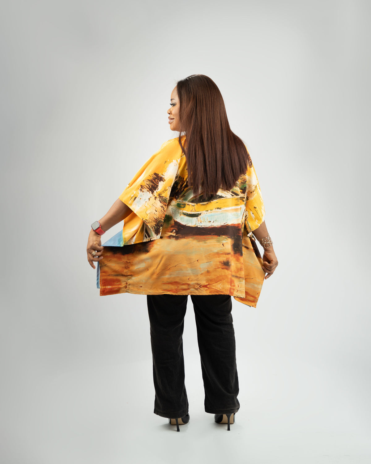 Gallery P10 — Yellow-blue gradient top (view 3)