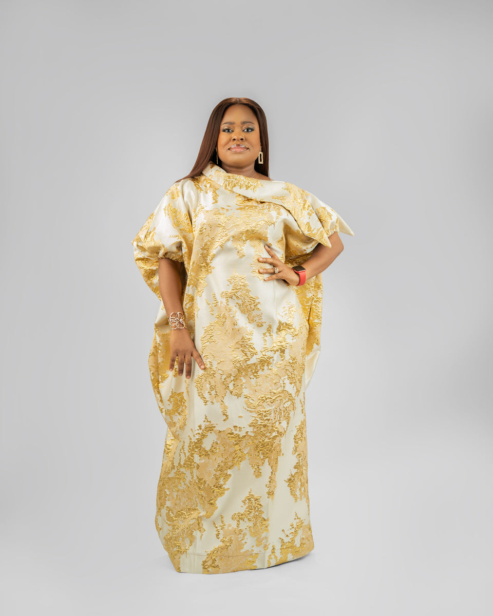 Gallery P2 — Ivory and gold textured kaftan (main image)