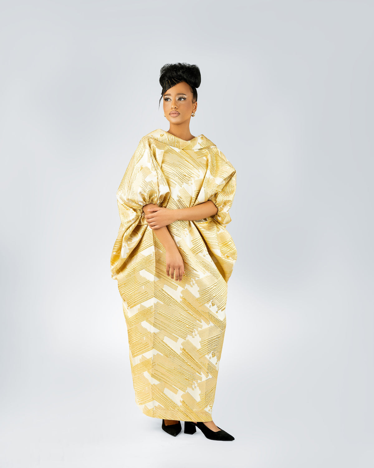 Gallery P3 — Ivory and gold V-neck kaftan (view 3)